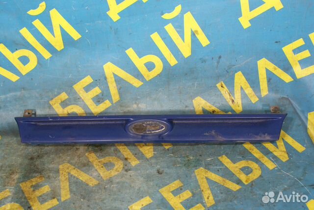 Решетка радиатора Ford Escort