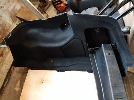 Обшивка багажника Mercedes Benz W212