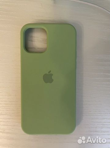 Чехол на iPhone 12