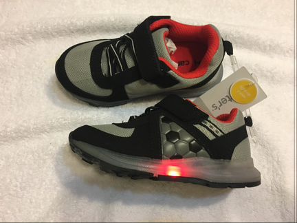 Кроссовки sneakers carters 24-30 новые