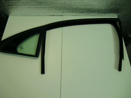 Форточка задней правой двери Mercedes W222 S-class