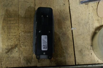 Блок управления стеклоподъемниками Jaguar XF