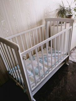 Кроватка детская+матрас+одеяло+2подушки+дождевик д