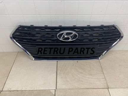 Решетка радиатора Hyundai Solaris 2 2017-2020 год