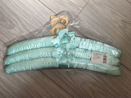 Вешалки-плечики атласные