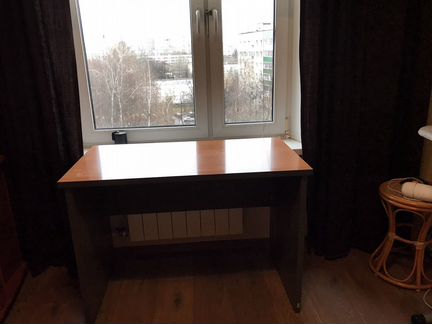 Стол