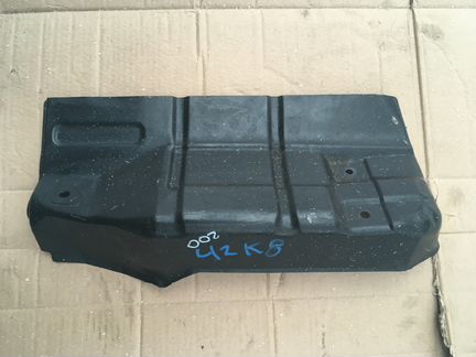 Toyota Land Cruiser 200 защита аккумулятора насос