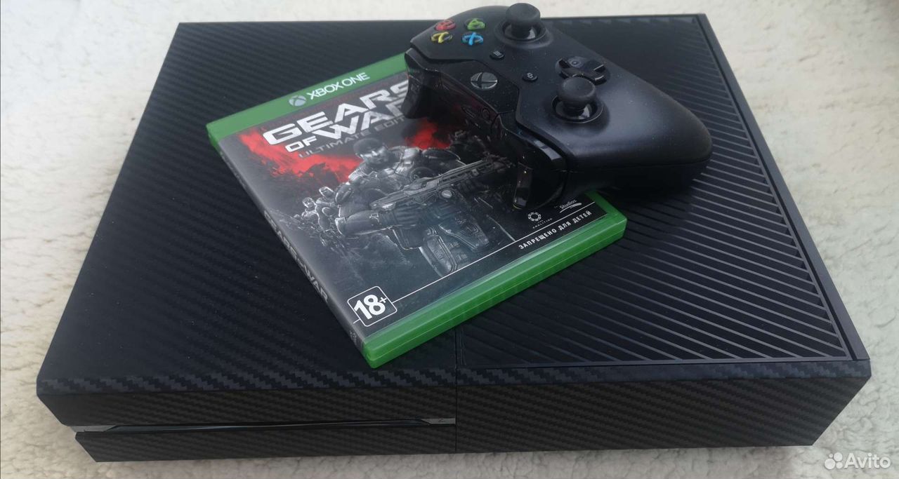Xbox One + Gears of War