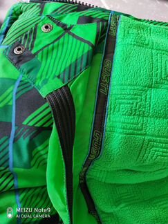 Куртка зимняя gusti в отличном состоянии