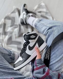 Кроссовки nike джордан женские