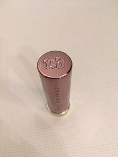 Помада Urban Decay черная матовая