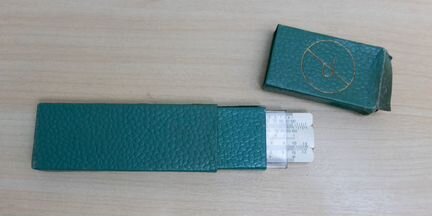 Логарифмическая линейка, в отличном состоянии
