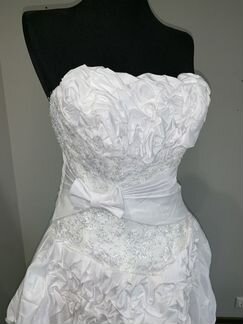Свадебное платье / за 1000 любое