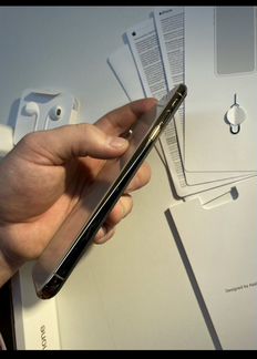 Телефон iPhone xs max 64