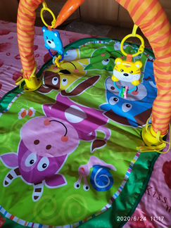 Развивающий коврик