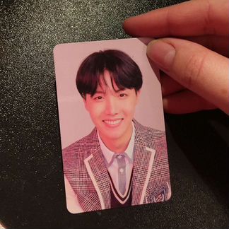 Оригинальная карточка с участником BTS - J-Hope (Ч