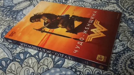 Чудо-женщина DVD диск