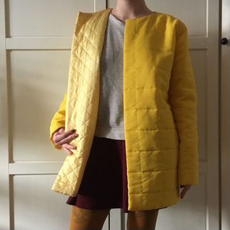 Куртка жёлтая от Tako Meqvabidze