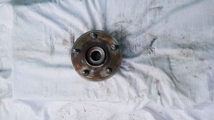 Ступица передняя Toyota camry 70 3.5