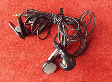 Наушники (гарнитура) NRG, Apple, Ergo и др