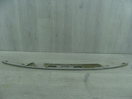 Молдинг двери багажника Land Rover Range Rover