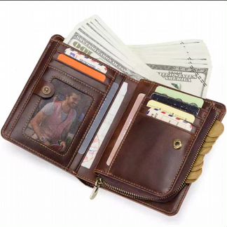 Кошелек из натуральной кожи на цепочке