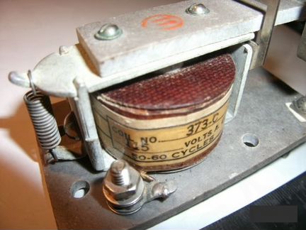 Реле 1940-х годов из поставок по лендлизу