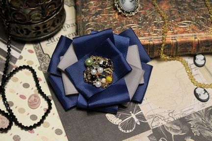 Броши и галстучки с Камеями и не только