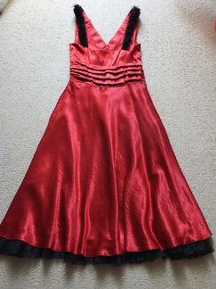 Платье нарядное