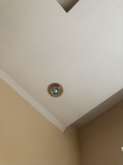 Потолочные светильники 112 шт. (нескольких видов)