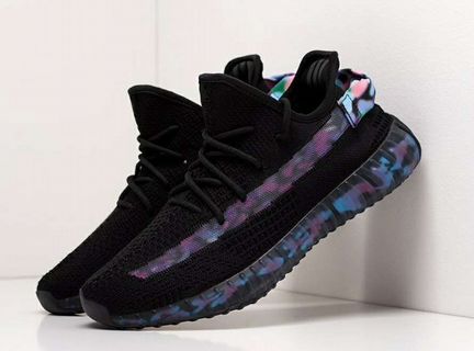 Кроссовки adidas yeezy boost