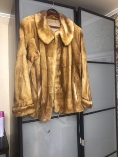 Две шубы 30 000