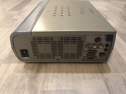Проектор Sanyo plc-xu20e
