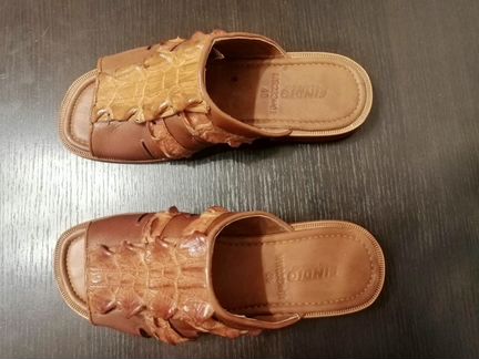 Сандалии (новые)