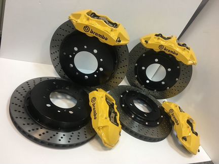 Тормозная система Brembo для Land Cruiser 200