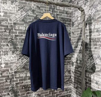 Футболка Balenciaga