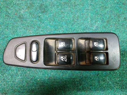 Блок клавиш стеклоподъёмника Ssang Yong Rexton