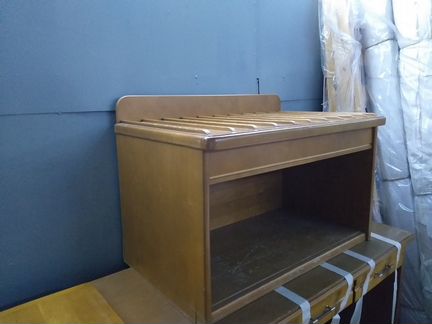 Банкетка в прихожую