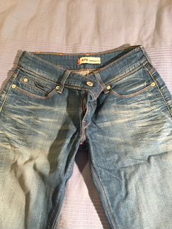 Джинсы Levi’s 470