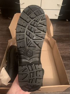 Берцы фарадей