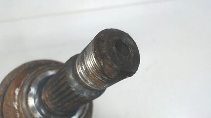 Привод шрус правый задний Land Rover Freelander 1