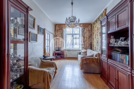 2-к квартира, 64 м², 1/5 эт.