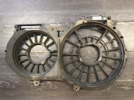 Корпус вентилятора Audi A6 C5 4B0121205C