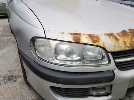 Фара омега б