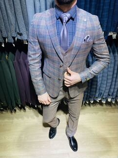 Костюм муж. тройка 50