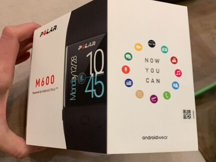 Спортивные часы polar M600