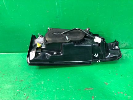 Фонарь правый Lexus Nx 200 рестайлинг 2017
