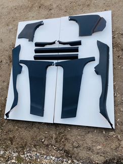 Пластик салона Mercedes w204 чёрного цвета