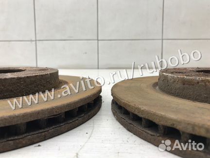 Тормозные диски передние Mitsubishi Lancer 9 4G18