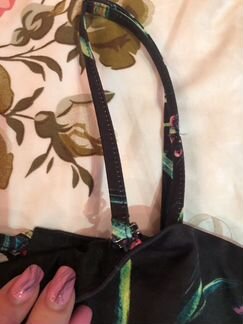 Платье размером XS